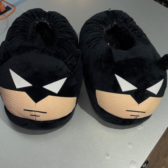 Source Unknown Shoes - Black Superhero Slippers
